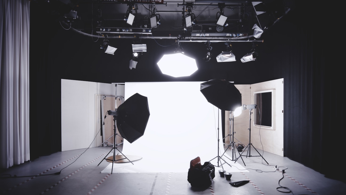 Exploring Creativity in Everyday Photography